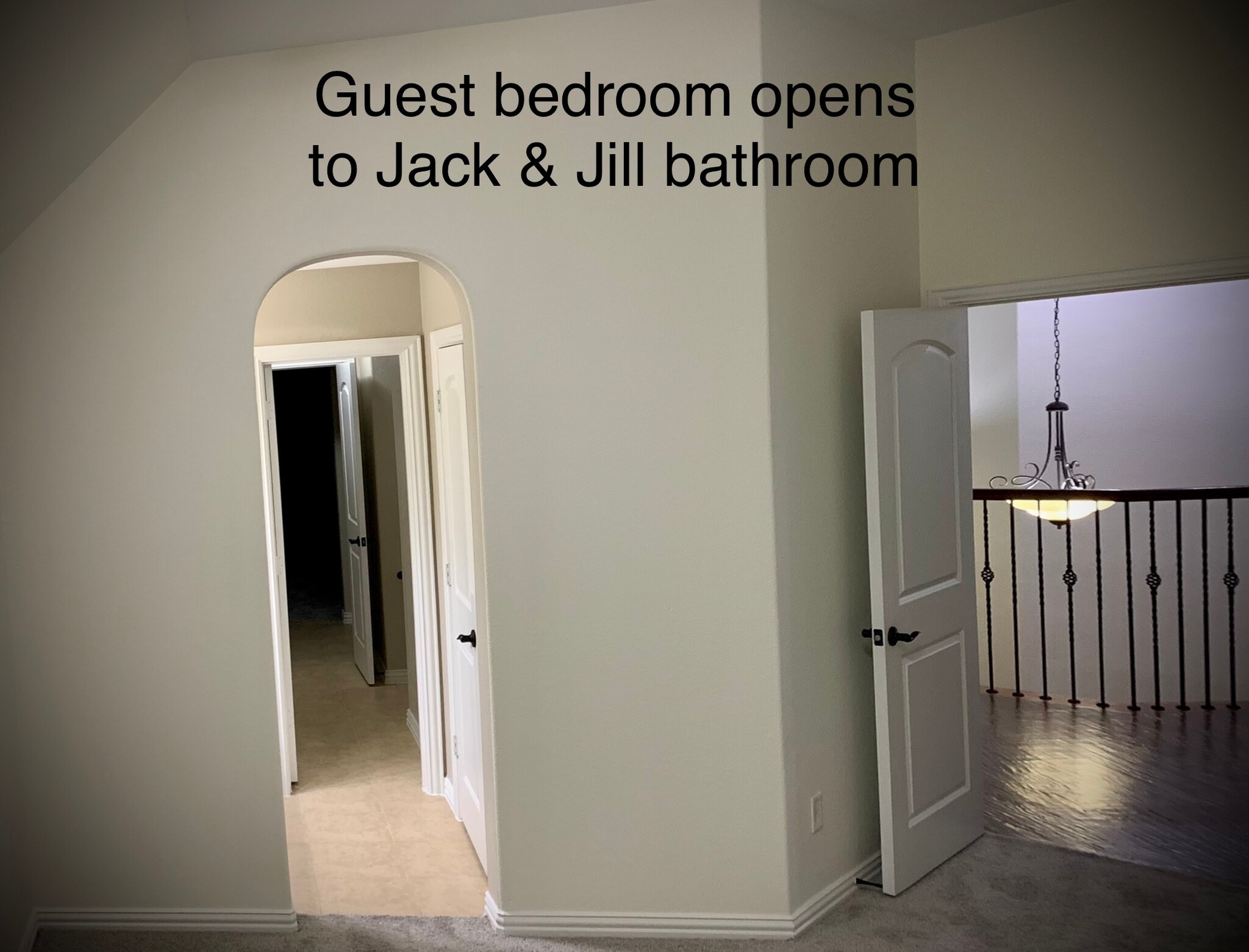 Building Photo - 1305 Miami Dr