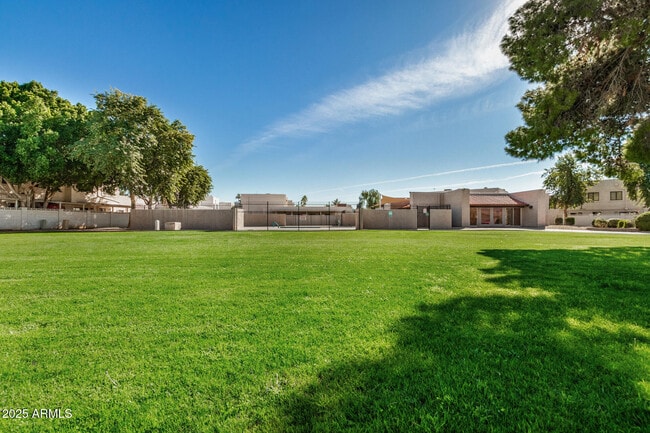 Building Photo - 16021 N 25th Dr