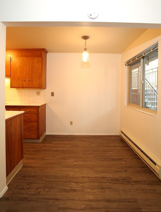 Interior Photo - 1417 NW 64th