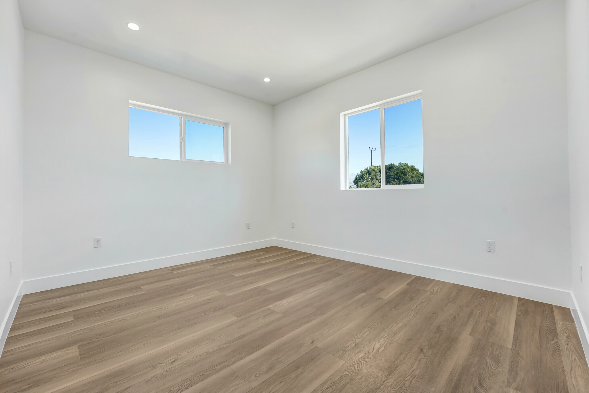 Building Photo - 4338 La Clede Ave