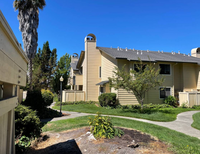 Building Photo - Bennett Valley Condo!