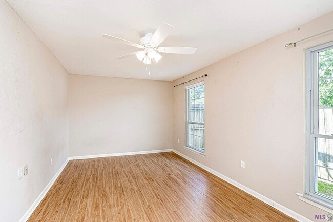 Building Photo - 775 Dentation Dr