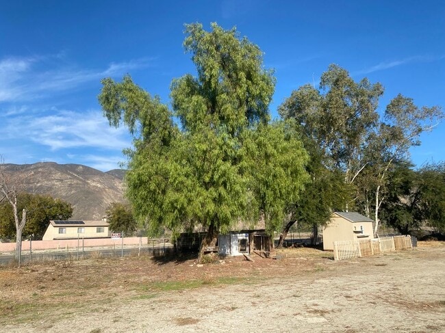 Building Photo - 40094 Sunset Ln