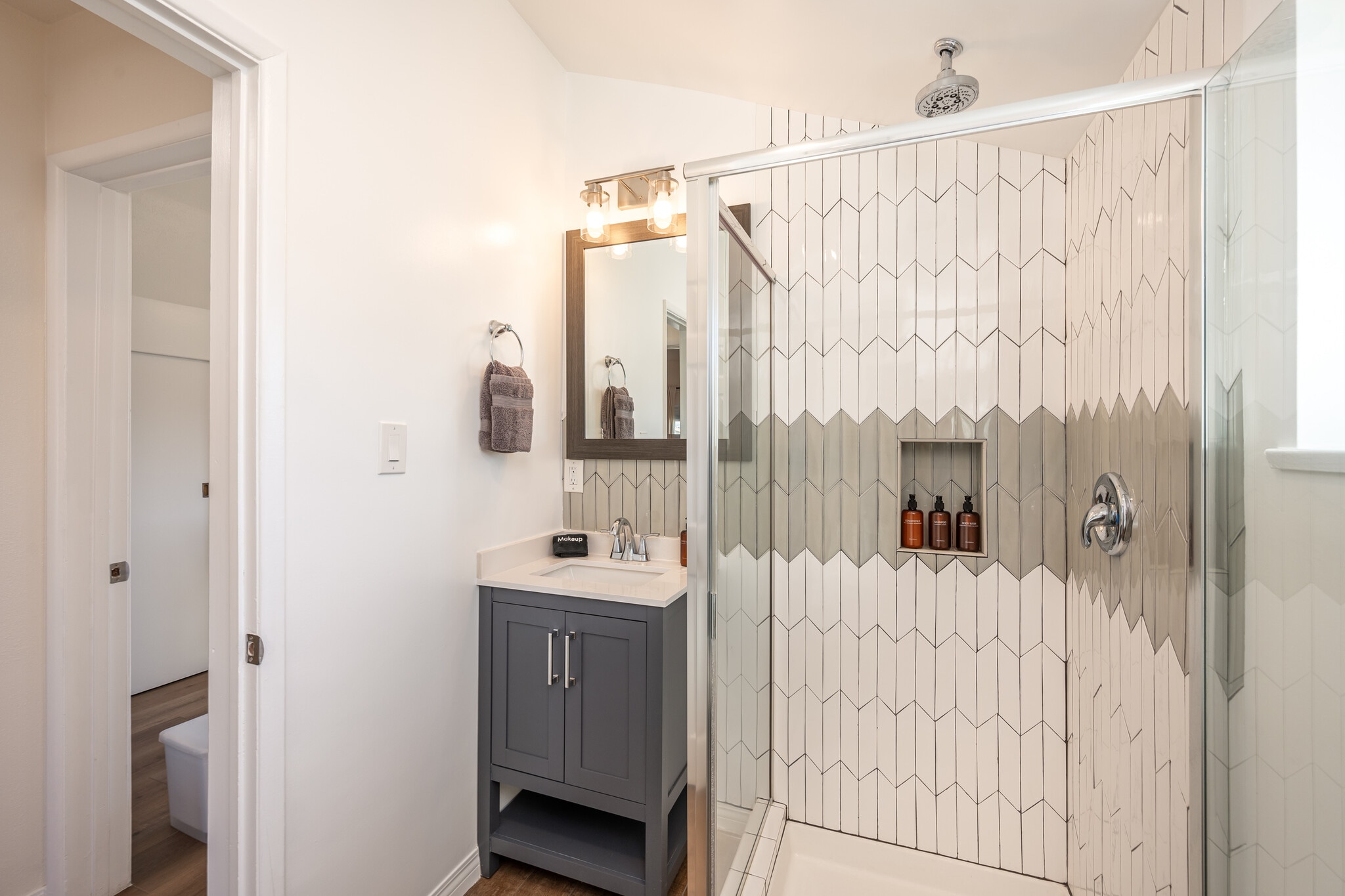 Previous vanity - 4746 W 159th St