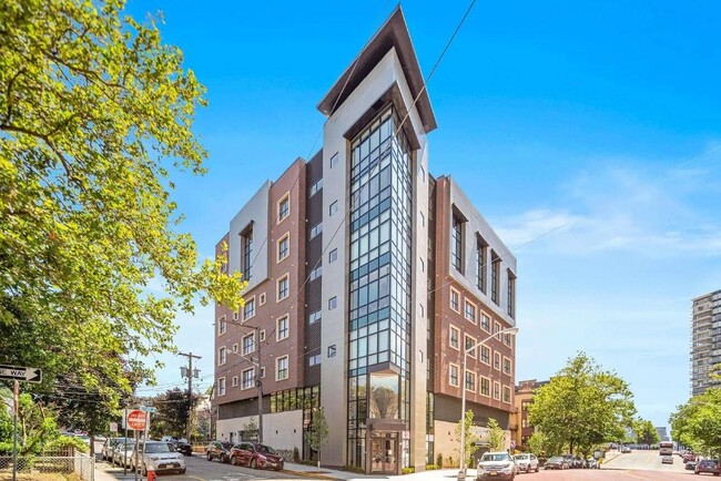 Building Photo - 6025 JFK Blvd E