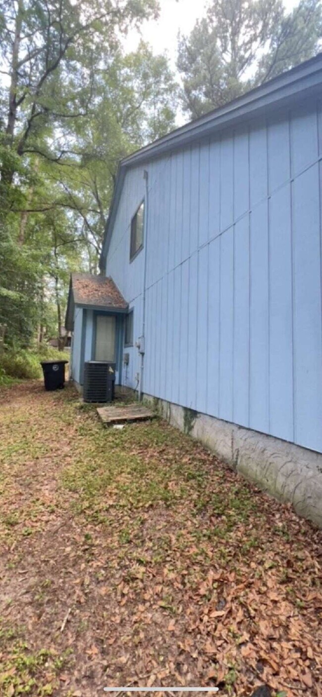 Building Photo - Large 2BD/ 2BTH with loft-Great Location