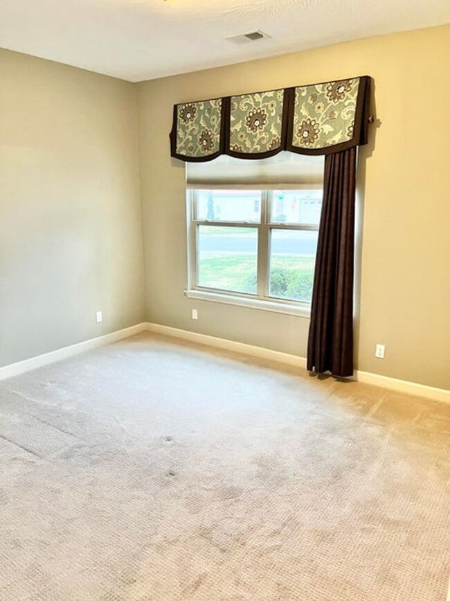 Building Photo - Duplex in Siena Estates at Branson Hills