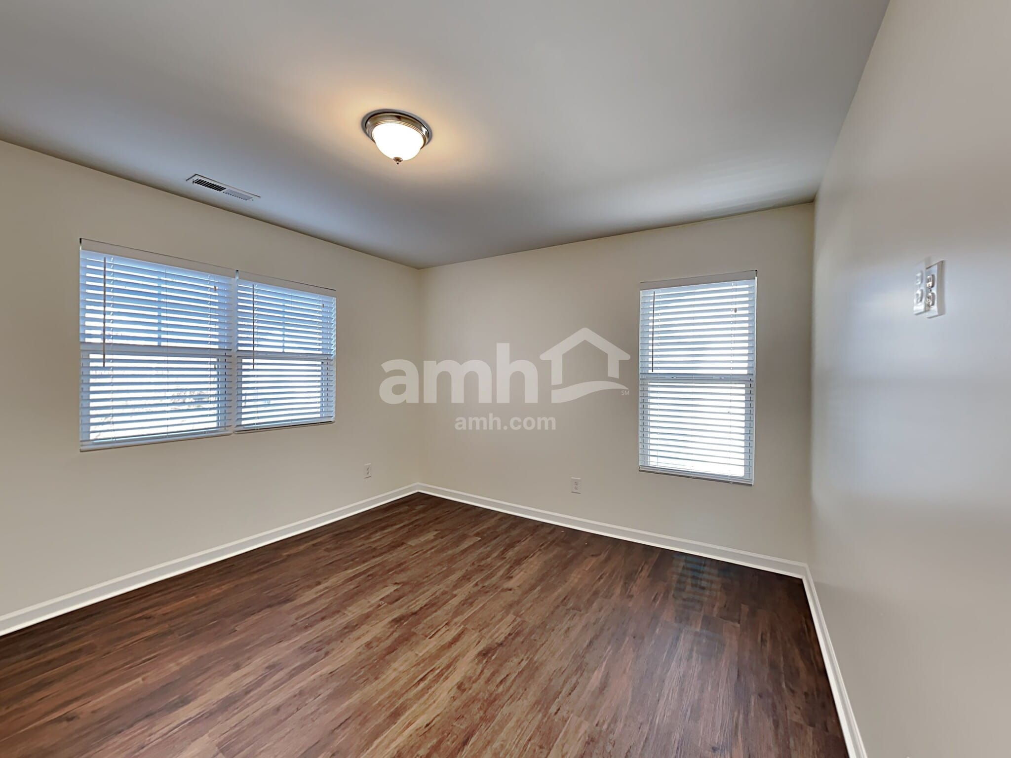 Building Photo - 250 Farrington Dr