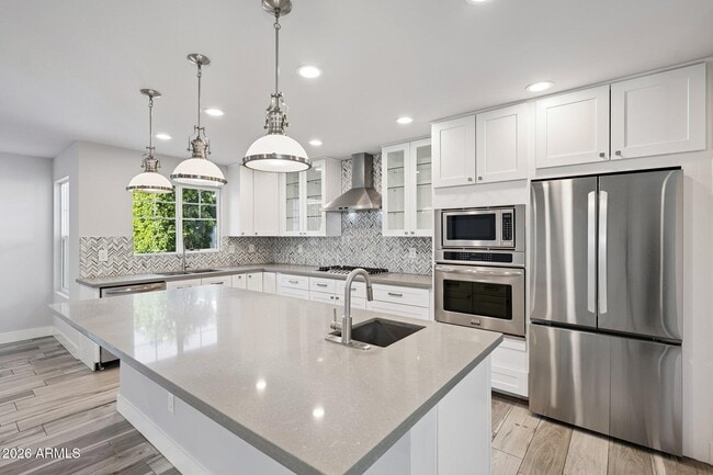 Building Photo - 4232 North 19th Pl