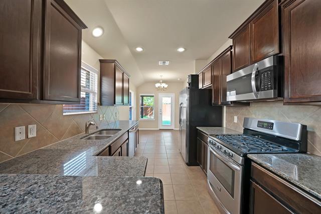 Building Photo - 9936 Copperhead Ln