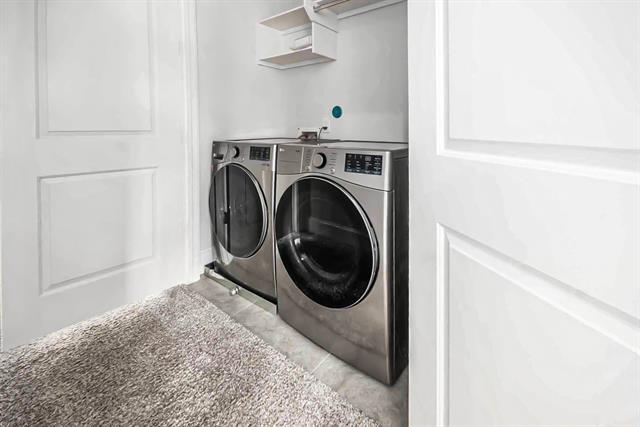 Building Photo - 9663 Kings Cross Station