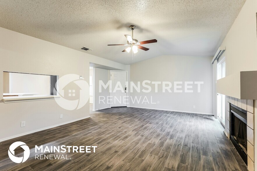 Building Photo - 8527 Serene Ridge Dr