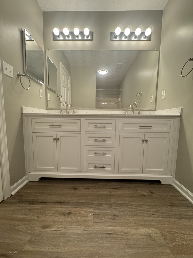 Building Photo - 103 Broadneck Crossing Rd