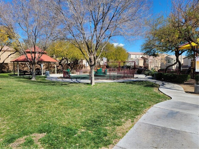 Building Photo - 7728 Vibrant Threads Ct