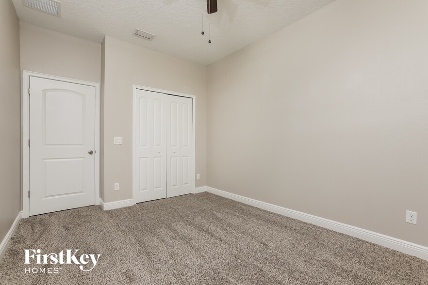 Building Photo - 441 Homer Ave