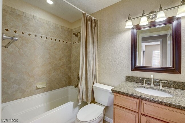 Building Photo - 2302 Fairbourne Way