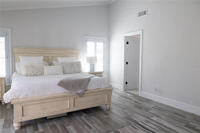 Building Photo - 331 Magellan Dr