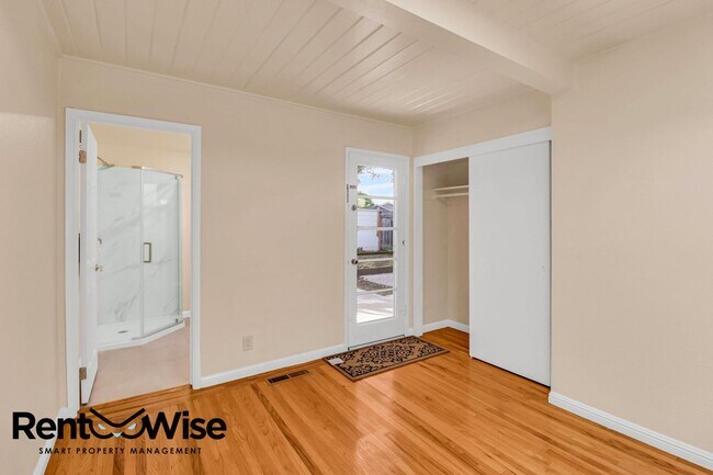 Building Photo - 4260 Ruthelma Ave