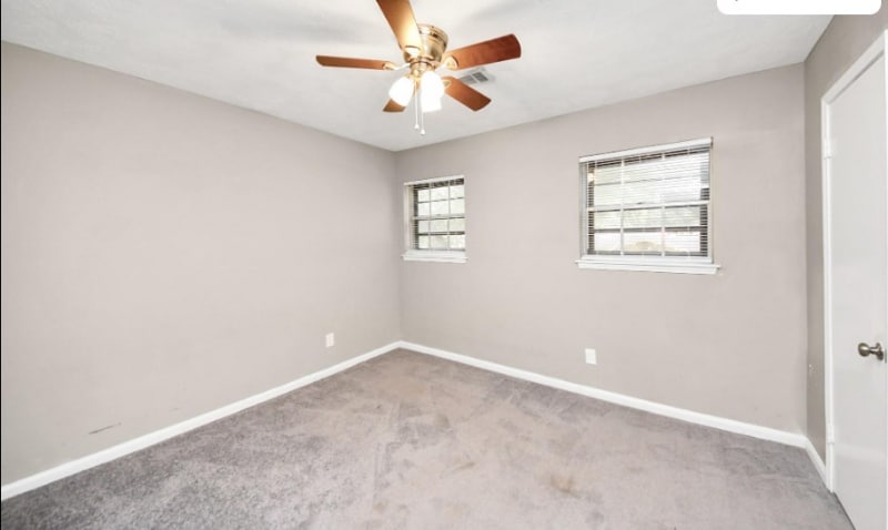 Building Photo - 318 Elm St