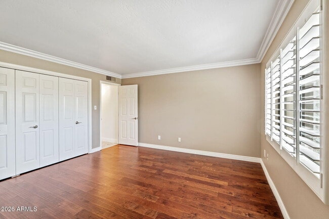 Building Photo - 2614 E Osborn Rd