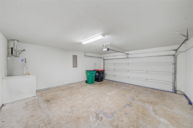 Building Photo - 3715 Singing Flower Ln