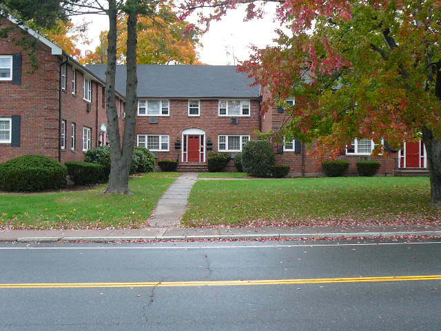 South Park Apartments - South Park