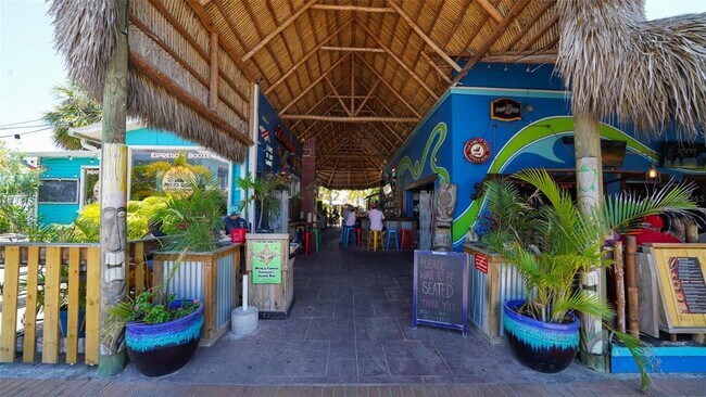 Building Photo - 131 Whispering Sands Cir