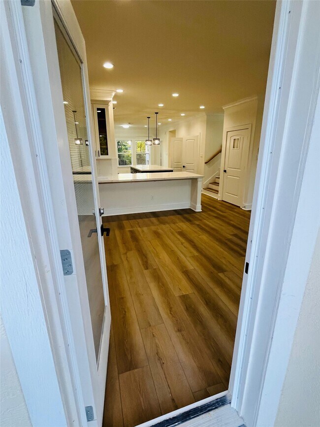 Building Photo - 3104 Arlington St