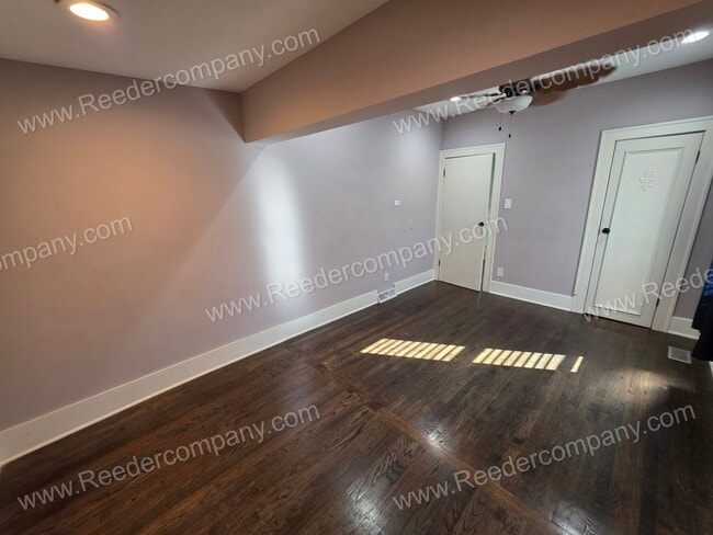 Building Photo - Remodeled 2 bedroom 2 bathroom house in Ha...