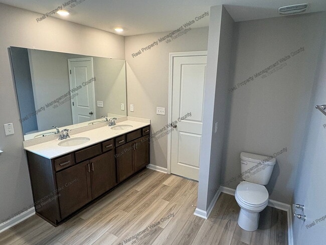 Building Photo - 2632 Pivot Rdg Dr