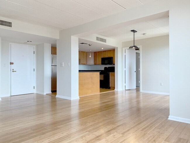 Primary Photo - 85 Brainerd Rd