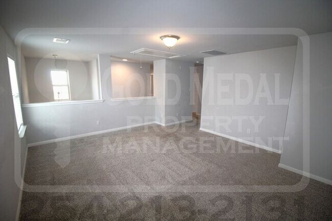 Building Photo - 200 El Dorado Rd