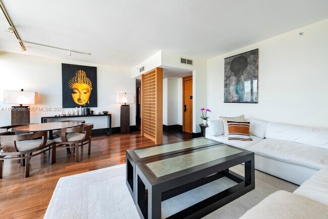 Building Photo - 101 20th St