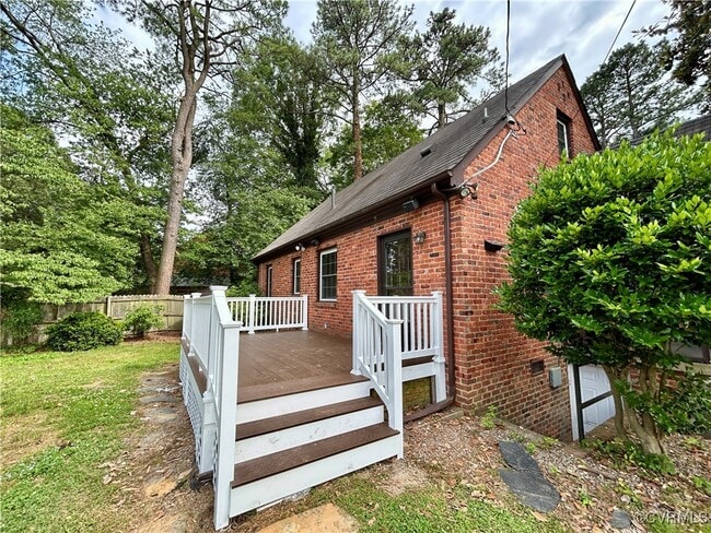 Building Photo - 7314 Three Chopt Rd