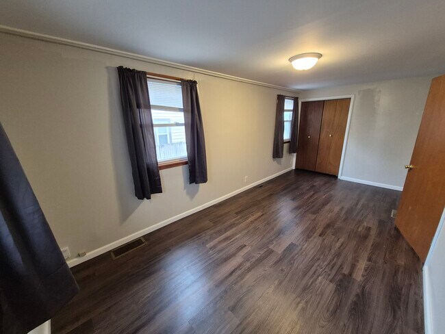 2nd Bedroom - 1729 2nd St