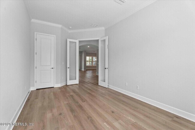 Building Photo - 52 Clarendon Rd