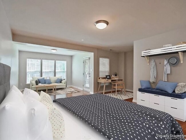 Building Photo - 660 Penn St