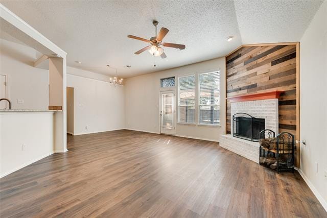 Building Photo - 3010 Canary Ln