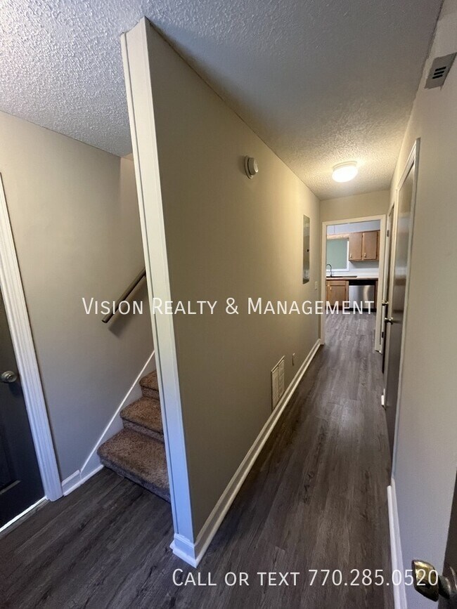 Building Photo - 750 Blandenburg Rd