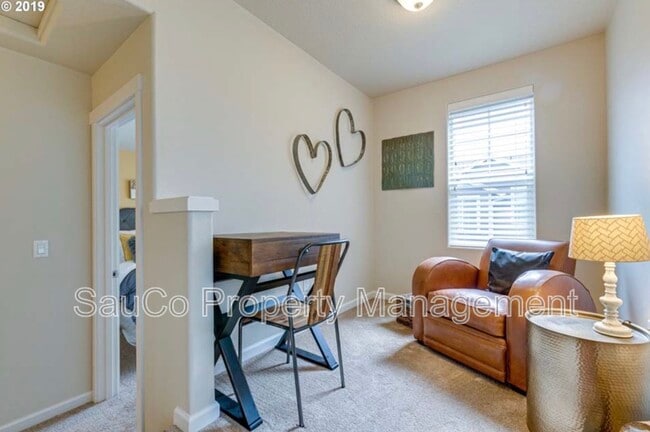 Building Photo - 175 NE 80th Ave