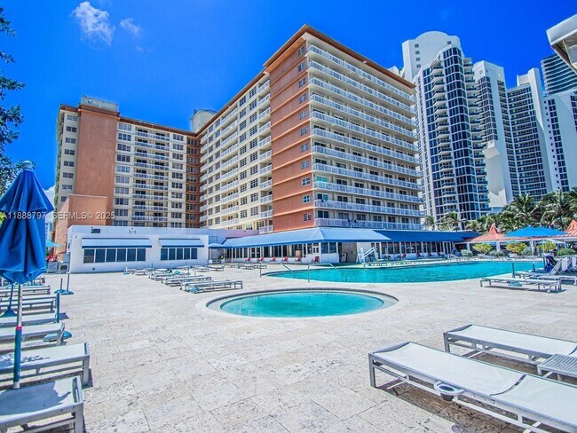 Building Photo - 19201 Collins Ave