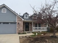 Building Photo - Make this gem your new 3 bedroom, 2 bathroom home!