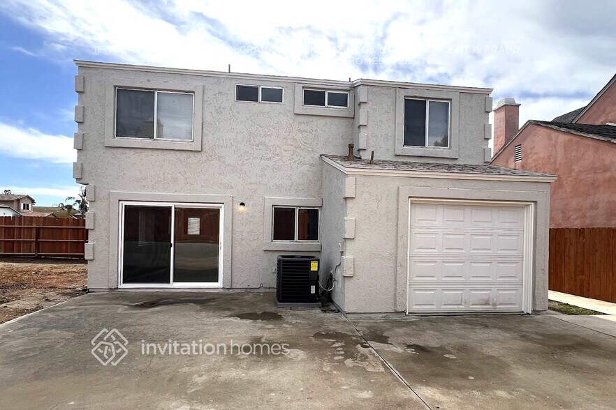 Building Photo - 8029 Linares Ave