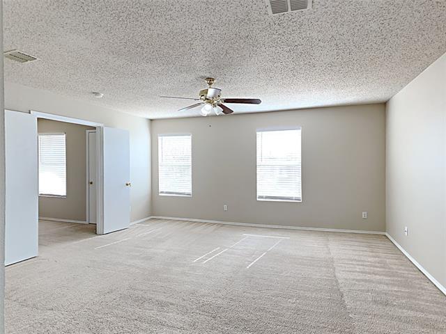 Building Photo - 4050 Hunters Creek Dr