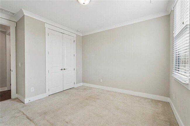 Building Photo - 6075 Webster Cir