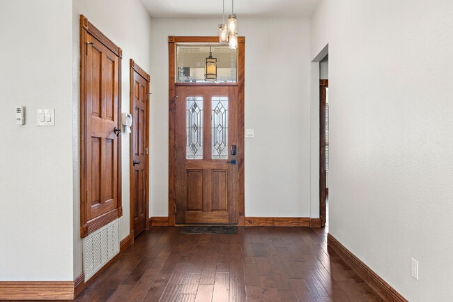 Building Photo - Renovated South Austin Stunner on a Private Corner Lot + Massive Backyard