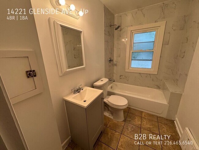 Building Photo - 14221 Glenside Rd