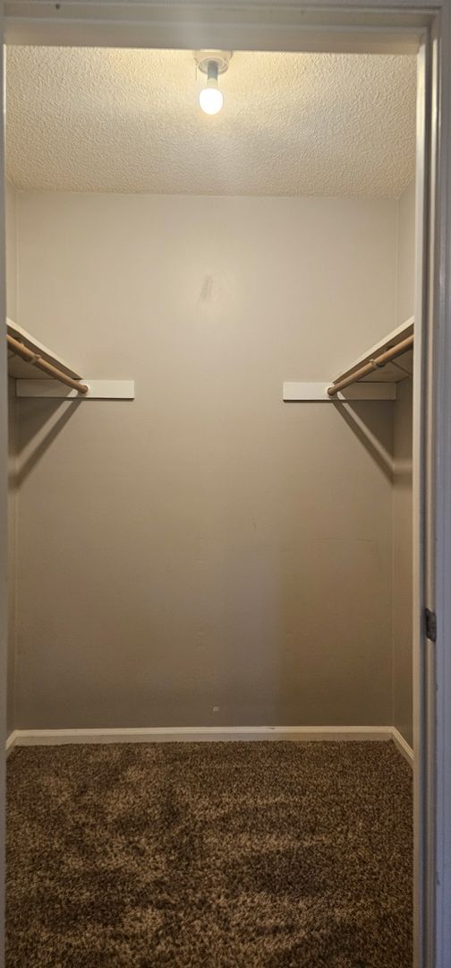 Building Photo - A - Ridgewood