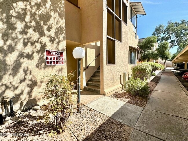 Building Photo - 7620 E Callisto Cir