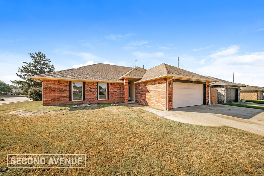 Primary Photo - 1200 SW 133rd Pl